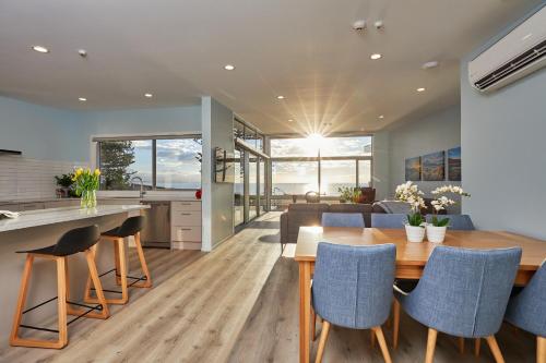 Фотография апарт отеля Shearwater Apartments