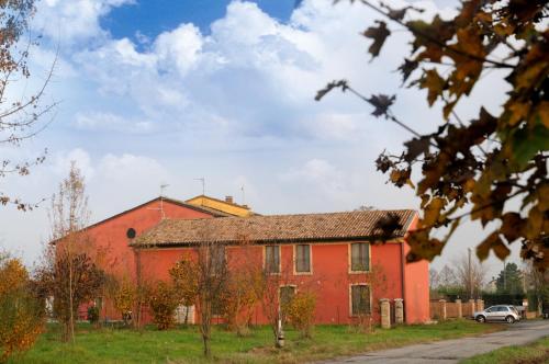 Фотография гостевого дома Agriturismo La Fattoria Del Boschetto