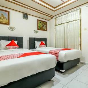 Фотографии гостиницы 
            OYO 2580 Hotel Puri Royan