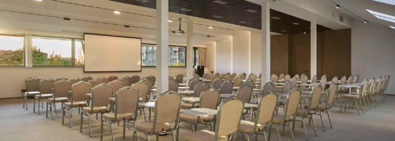 Фотография конференц-зала Большой зал Луна и Лотос