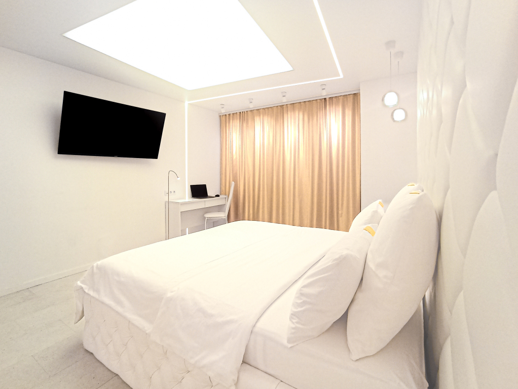 Фотография квартиры Апартаменты 12 этаж,студия 30кв.м,джакузи,вид на Волгу,новый дом,самый центр,вокзал пешком