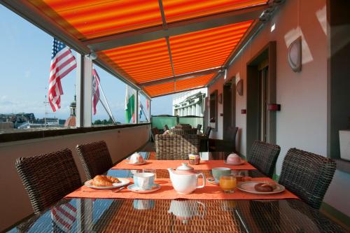 Фотография гостиницы Hôtel Crystal