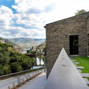 Фотографии мини отеля
Dois Lagares House