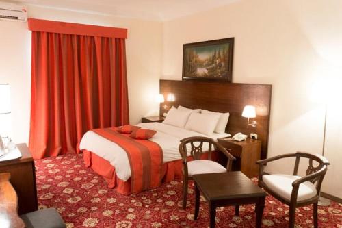 Фотографии гостиницы 
            Petra Nights Hotel