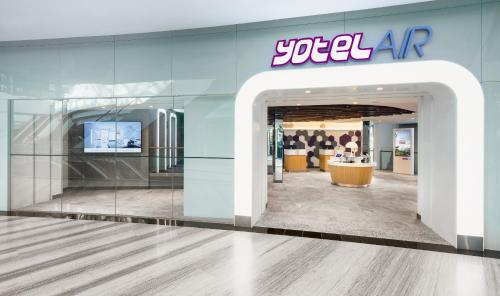 Фотография гостиницы YOTELAIR Singapore Changi Airport Landside (SG Clean)