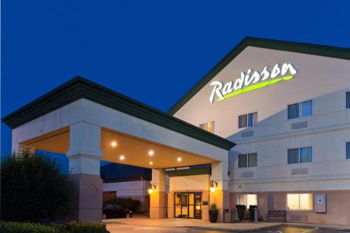 Фотография гостиницы Radisson Hotel & Conference Center Rockford