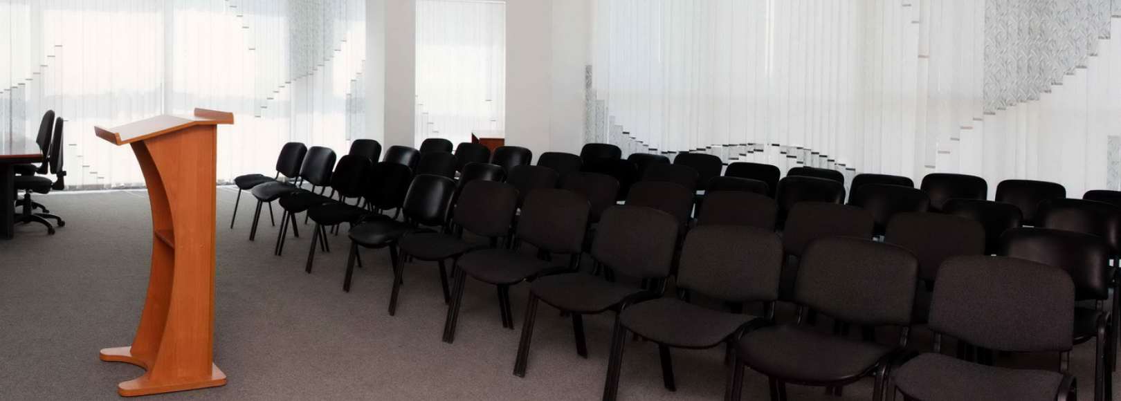 Фотография конференц-зала Колизей