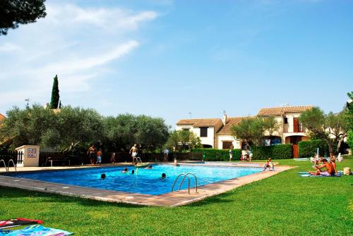 Фотография гостевого дома LES OLIVERES 67