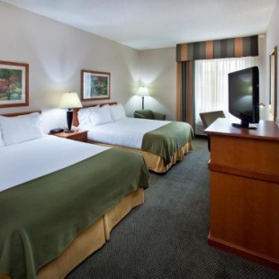 Фотография гостиницы GrandStay Hotel & Suites Pella