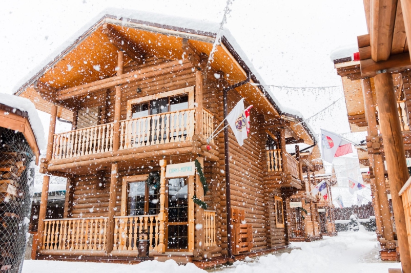 Фотография гостевого дома Снегири Village