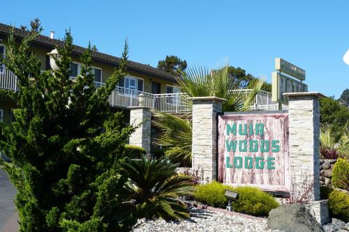 Фотография гостиницы Muir Woods Lodge