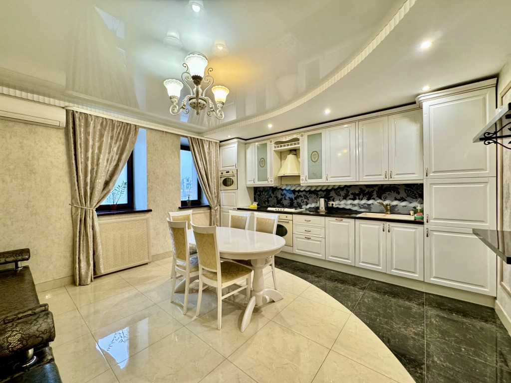 Фотография квартиры Квартира 2-х комнатная возле Кремля