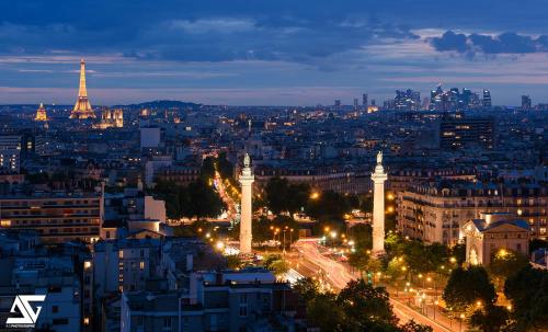 Фотографии гостиницы 
            Kyriad Paris 12 - Nation