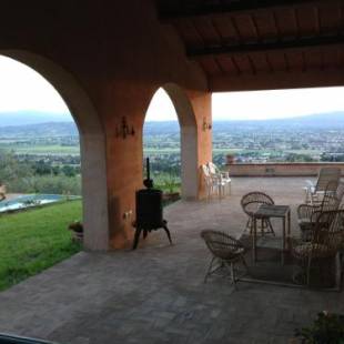 Фотографии базы отдыха
La Quercetta