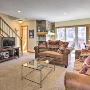 Фотография гостевого дома Airy Winter Park Gem with Private Outdoor Hot Tub!