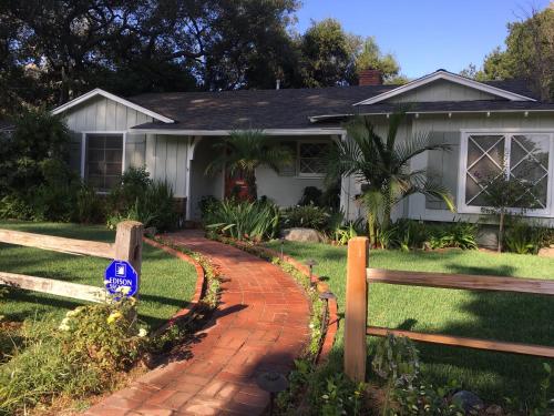 Фотографии гостевого дома 
            Glendale Guest House