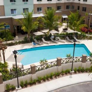 Фотографии гостиницы 
            Courtyard by Marriott Palm Beach Jupiter