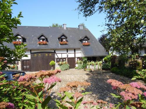 Фотография гостевого дома Cozy Cottage in Malmedy with Large Garden