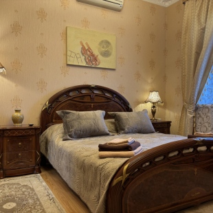 Фотография квартиры Квартира Классик с 2-мя Спальнями и Кухней-гостиной на Советской