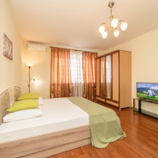 Фотография квартиры Квартира в самом центре рядом с Гостиным Двором