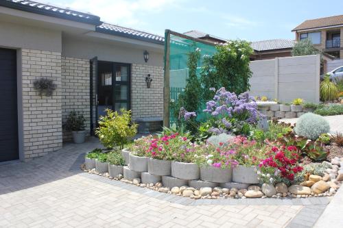 Фотография мини отеля Traveller's Rest, Reebok