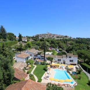 Фотографии гостиницы
Le Hameau