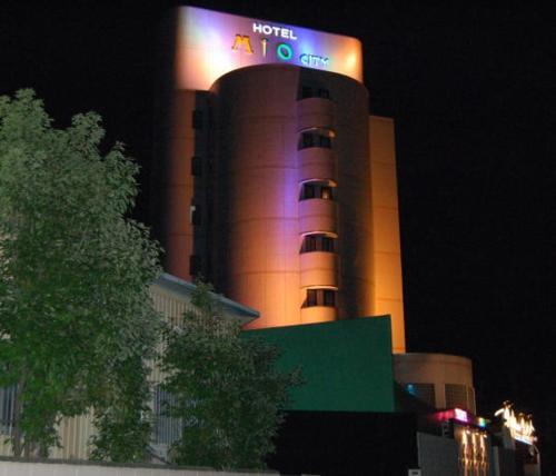 Фотография мини отеля Hotel Mio City (Adult Only)