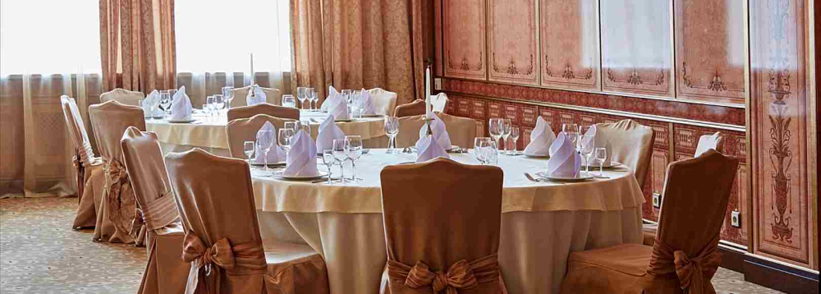 Фотография банкетного зала Азнавур