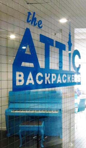 Фотография хостела Attic Backpackers