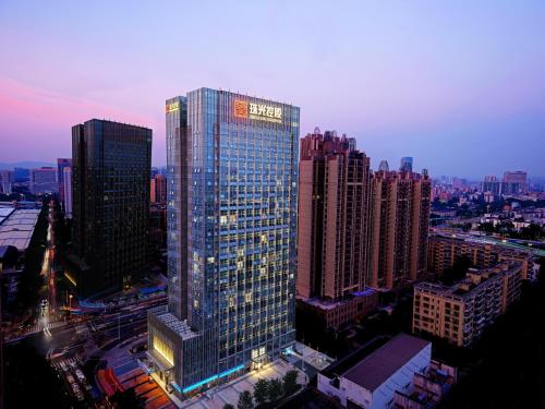 Фотография апарт отеля Royal Star Apartment(Guangzhou Central City Branch)