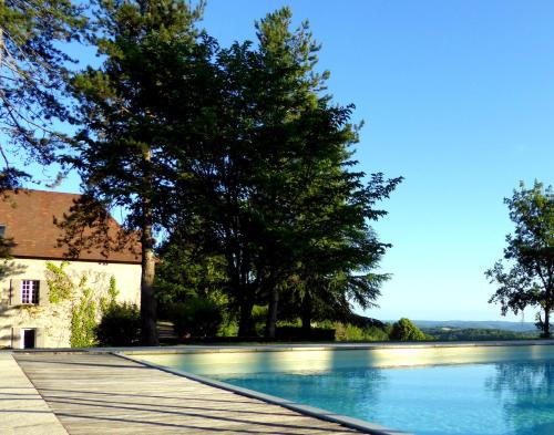 Фотография гостиницы Hôtel & restaurant Le Meysset