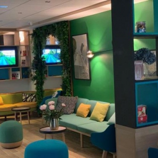 Фотография гостиницы Holiday Inn Paris Montmartre, an IHG Hotel