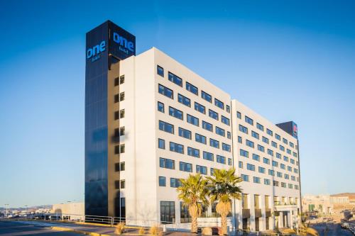 Фотография гостиницы One Chihuahua Fashion Mall