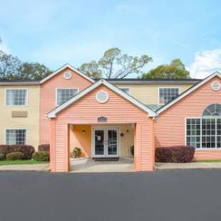 Фотографии гостиницы
Super 8 by Wyndham Pensacola