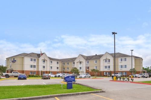 Фотография гостиницы Candlewood Suites Beaumont, an IHG Hotel