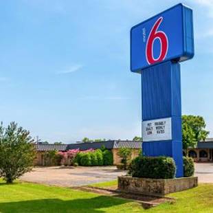 Фотографии гостиницы
Motel 6-Natchitoches, LA