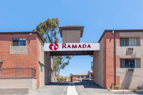 Фотография гостиницы Ramada by Wyndham Poway