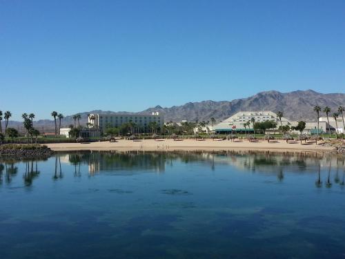 Фотография гостиницы Avi Resort & Casino