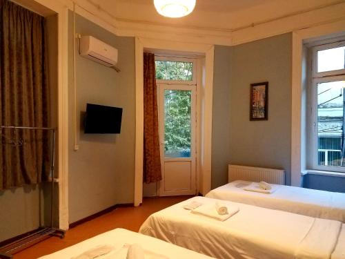 Фотография гостевого дома Guest House leonidze