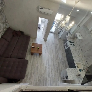 Фотография квартиры Квартира Уютная Двухэтажная на Античном