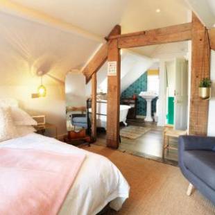 Фотографии гостиницы 
            The Crown