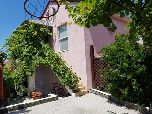 Фотографии гостевого дома
На Северной