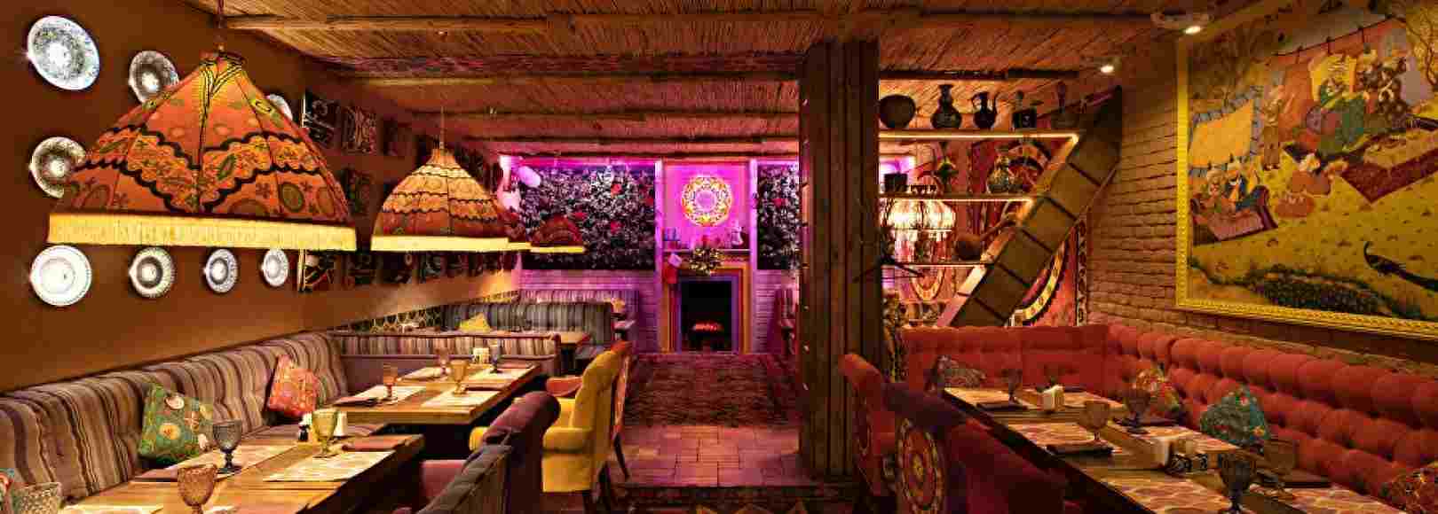 Фотография банкетного зала Павлин 2.0 Каминный зал