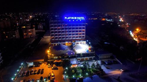 Фотографии гостиницы 
            Platinum Hotel