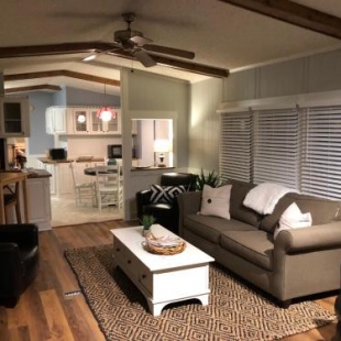 Фотография гостевого дома Beaufort SC New Renovation, Close to Parris Island, Historic Downtown, Beautiful Beaches, Sleeps 6