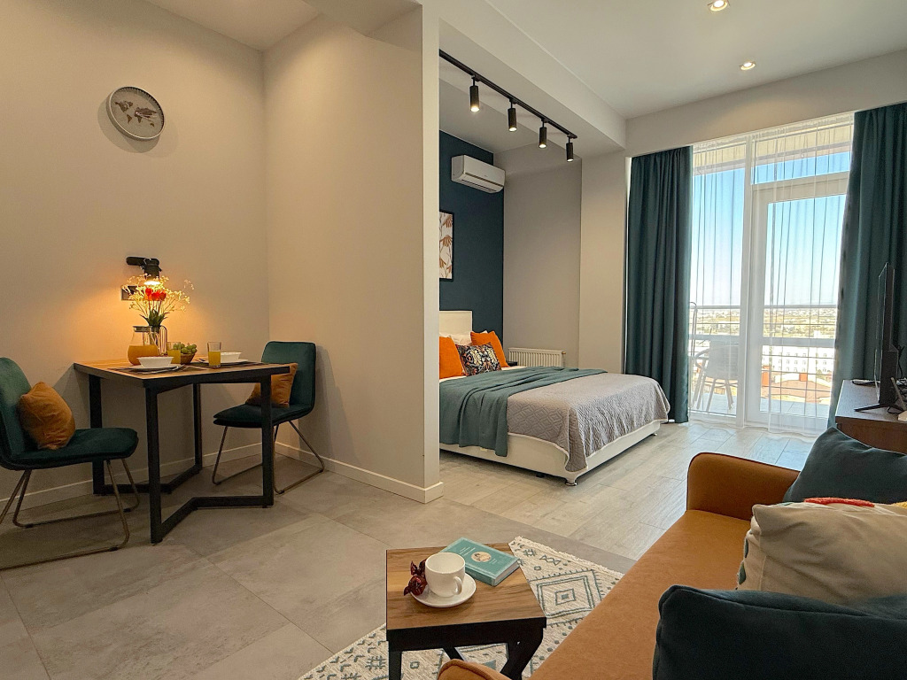 Фотография квартиры Апартаменты Акваделюкс у моря, с бассейном, СПА, пляжем N1007