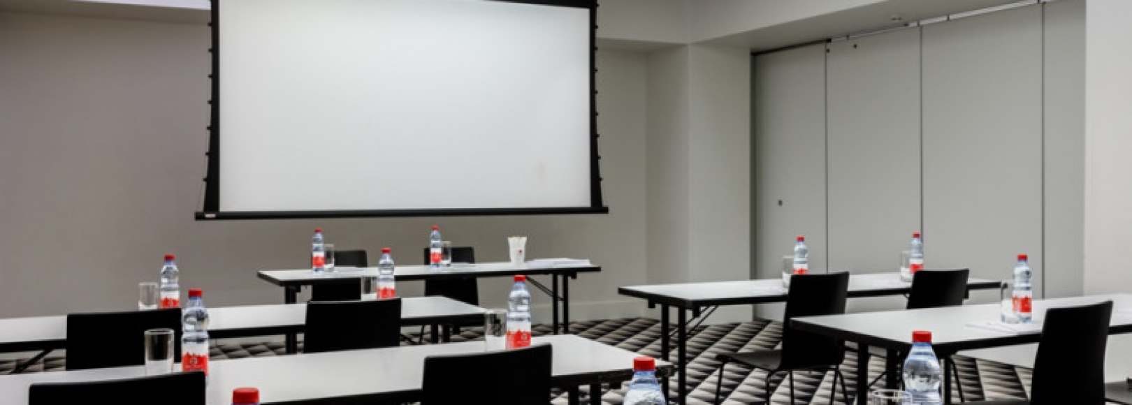 Фотография конференц-зала Кёльн