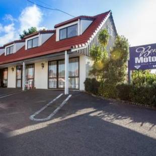 Фотографии мотеля
Bennetts Thermal Pools Motor Inn