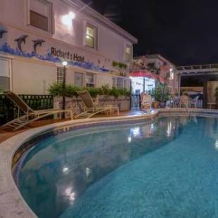 Фотографии гостиницы 
            Richard's Hotel
