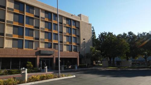 Фотографии гостиницы 
            Fairfield Inn and Suites by Marriott Bakersfield Central